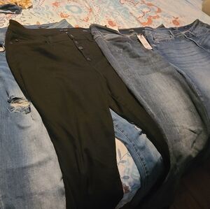 4 PAIR JUDY BLUE SIZES 20 AND 22 JEANS.  VARIOUS STYLES.  LOT OF 4.  NWOT